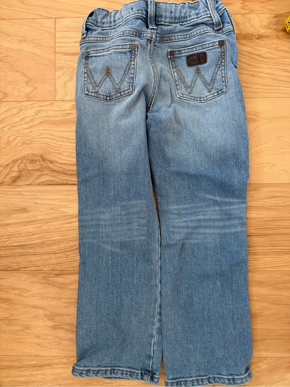 Wrangler straight leg